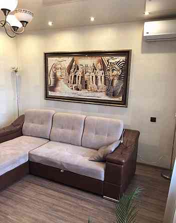 Сдам 2-комнатную квартиру в Ворошиловском районе, бульвар Школьный. Донецк