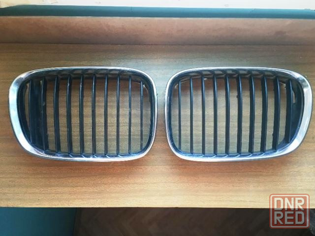 Решетки радиатора BMW E39 Донецк - изображение 1