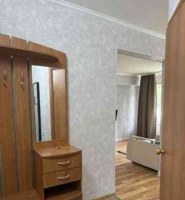 Сдаю квартиру 1 комн., 34кв.м 2этаж, Киевский район, ориентир школа 61 Донецк