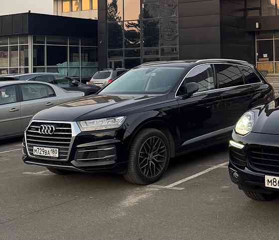 Продам AUDI Q7 2016 г.в. Дизель 3л.(249л.с.) Донецк