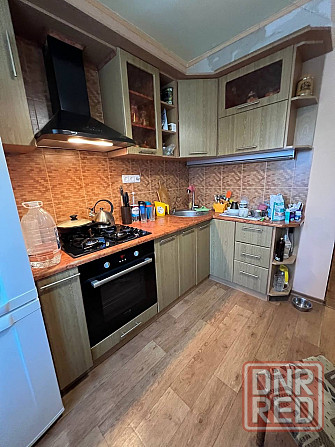 Продажа 2х комнатной квартиры в г.Харцызске, ориентир Больница Шматко Харцызск - изображение 1