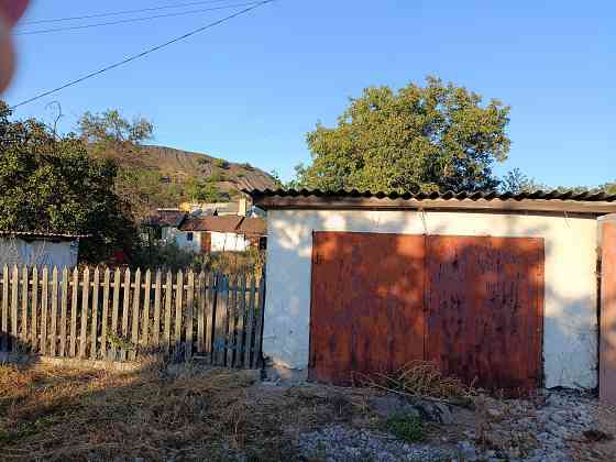 Продам дом ( квартиру на земле) с приватизированным участком в Пролетарском районе Донецк