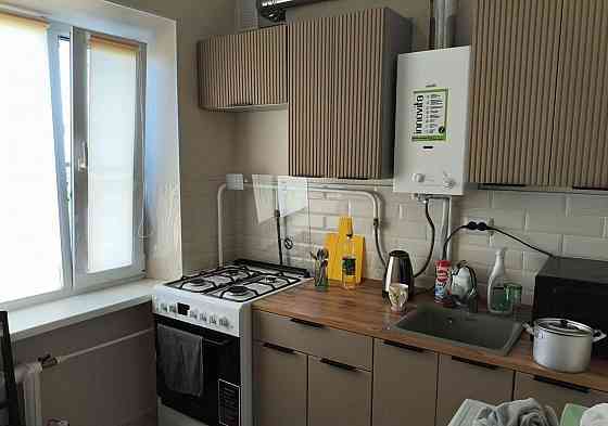 Сдам 2-комнатную квартиру в Ворошиловском районе, Хмели Сунели. Донецк