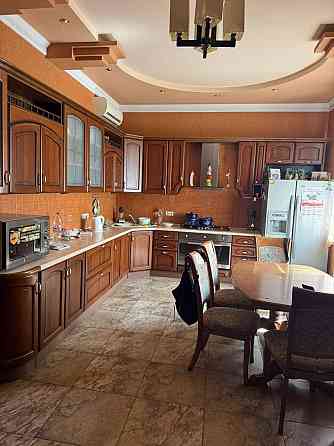 2-х этажный дом в Ленинском районе Донецк