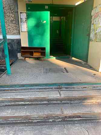 2 ком квартира 5/5 Макеевка ( Восточный центр) под ремонт Макеевка