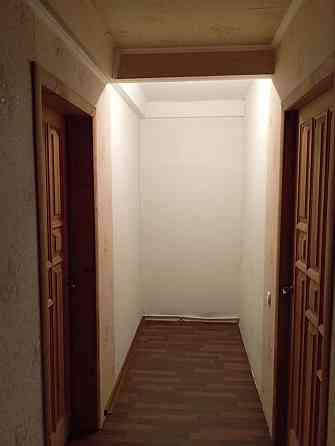 Продам 2 к. квартиру 3/5 ул. Бирюзова Донецк