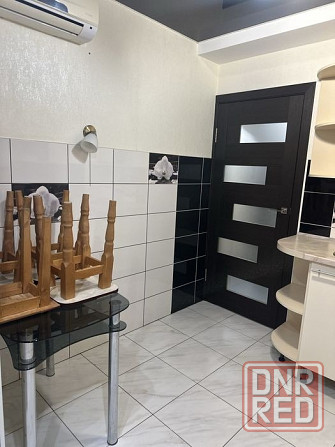 Сдаётся 1-комнатная квартира в Калининском районе, ул. Разенкова, 16 Донецк - изображение 5