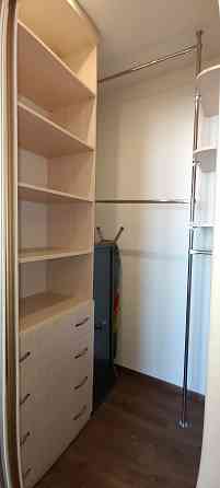 Сдам 3-х комнатную в Новострое с паркингом, Киевский район. Всё необходимое есть. Донецк