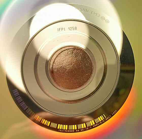 Фирменный CD: 10CC (1980) Look Hear...Are You Normal Макеевка