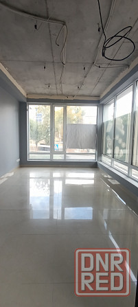 Продам в Центре коммерческое помещение 300 м² в Ворошиловском р-не. Два входа. Парковка. Донецк - изображение 2