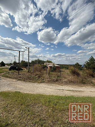 Продается жилой дом с участком в Урзуфе Урзуф - изображение 2