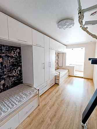 Продаётся 3х комнатная квартира с современным дизайнерским ремонтом Мариуполь