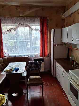 Продам отличную 2к.кв Док Шахтеров Донбасса автономное отопление с водой ! Донецк