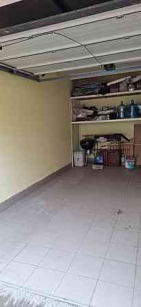 Продам гараж в Бердянске, центр, автоматические ворота, отличное состояние Бердянск