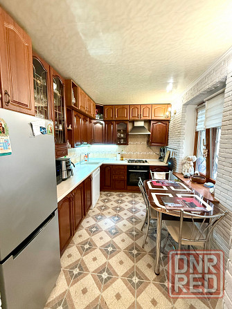 Продажа 4 к.кв. Чешка мкр. Широкий Донецк - изображение 2