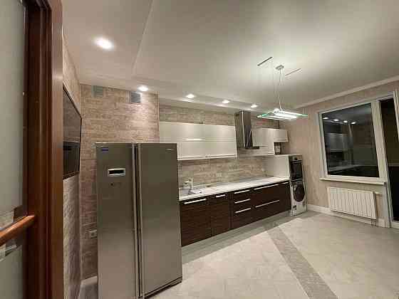 Новая квартира 125 м² с паркингом в центре Донецка Донецк