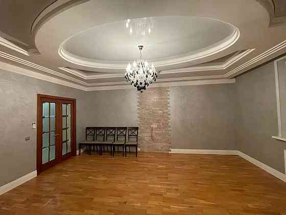 Новая квартира 125 м² с паркингом в центре Донецка Донецк