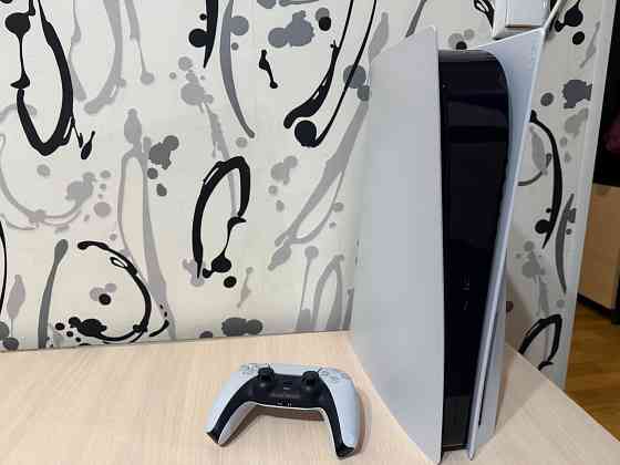 Продам PS 5 с подпиской состояние новое Донецк