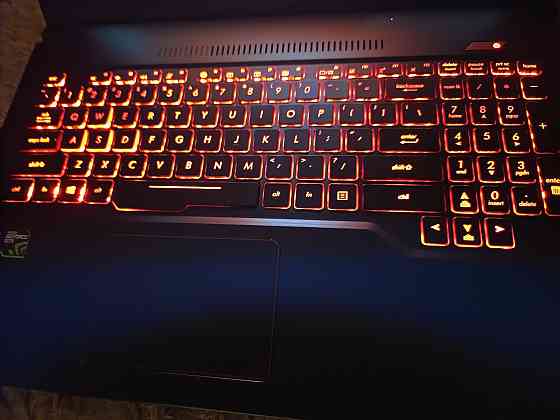 Asus ROG ZX63VD7700/15,6/ Intel Core i5-7300HQ/16Гб DDR4/ SSD М2 NWMe -256/HDD 500Гб/GTX 1060/38 999 Донецк