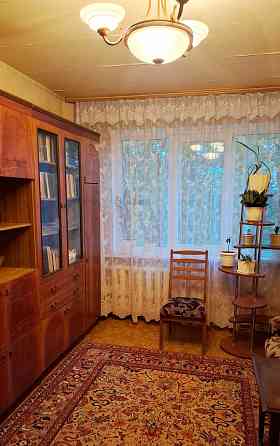 Продам 3к.кв. Петровский р-н. Ориентир ост.ул.Добровольского. Донецк