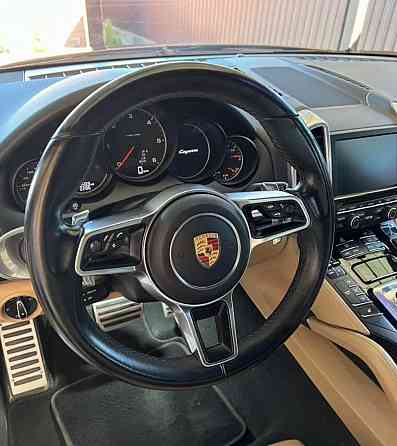 Porsche Cayenne 3.6 AT 2015год Донецк