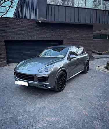 Porsche Cayenne 3.6 AT, 2015год Донецк