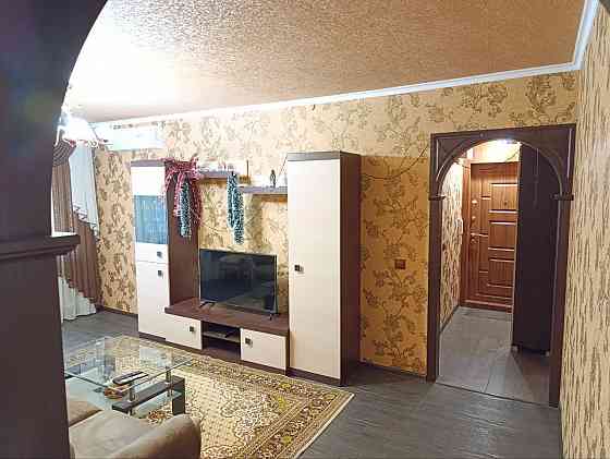 Продам 3ком. квартиру (Васнецова,1 - пл. Бакинских Комиссаров) Донецк