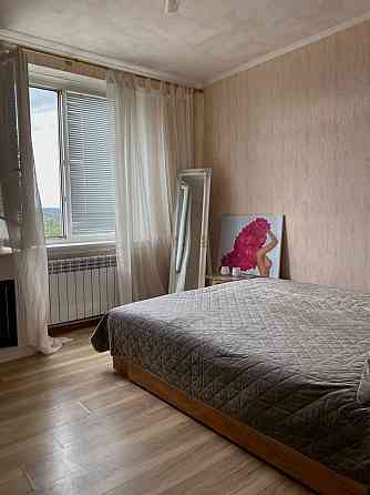 Сдам 2-комнатную квартиру в Калининском районе, Грузия. Донецк