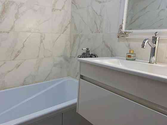 Сдам 2-комнатную квартиру в Калининском районе, Грузия. Донецк