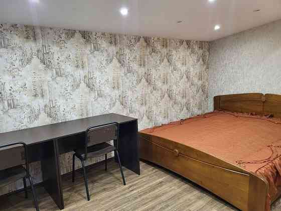 Сдам 2-комнатную квартиру в Калининском районе, Дружба. Донецк