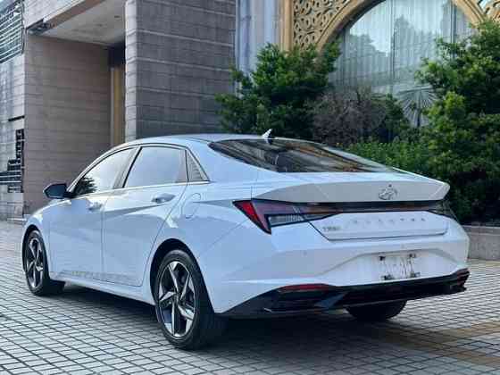 Hyundai Elantra 2021 1.5CVT Донецк