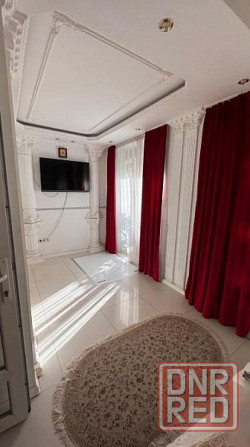 Продается 4-комнатная двухуровневая квартира в Калининском р-н. ул.Карпинского Донецк - изображение 2