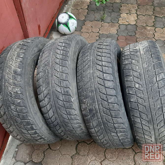 Продам комплект зимней резины Донецк - изображение 1