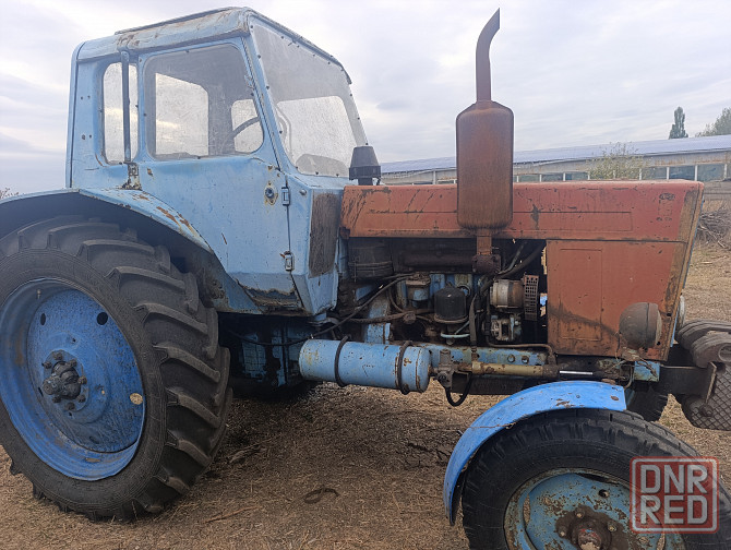 продам трактор Шахтерск - изображение 1