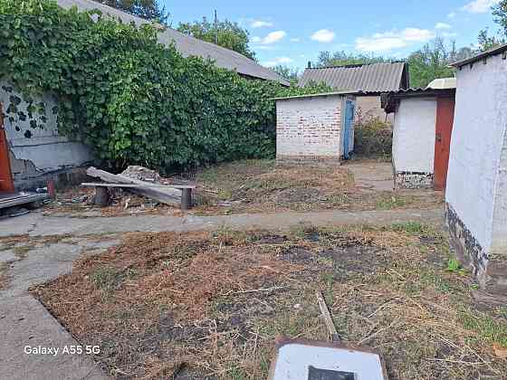 Продается квартира на земле по Маркина Донецк