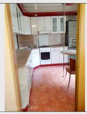 Продам просторную квартиру в центре Донецк