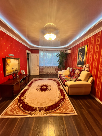 Продажа 3-х комн. квартиры, м-н Зелёный Макеевка