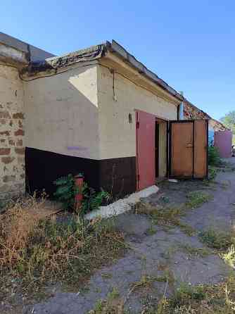 Сдам гараж в 2--х уровнях Калининский р-н Донецк