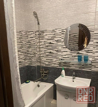 Сдам 1-комнатную квартиру в Ленинском районе, Оцкб Донецк - изображение 4