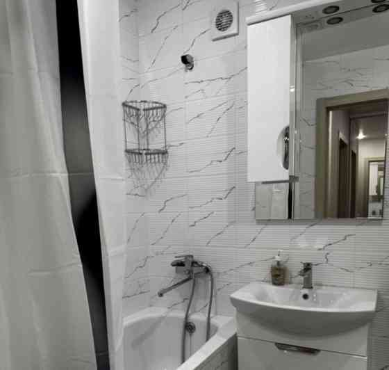 Сдам 1-комнатную квартиру в Калининском районе, Грузия. Донецк