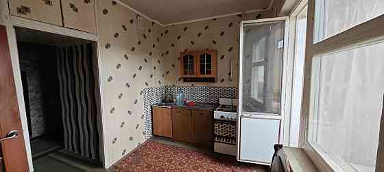 Продам 2 к квартиру в г.Харцызске, Черёмушки, р-н магазина Вояж, ул. Фрунзе Харцызск