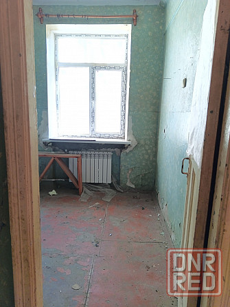 Продается трехкомнатная квартира в Левобережном районе Мариуполь - изображение 4