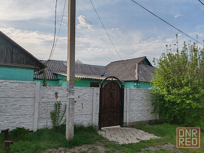 Продаю газифицированный, жилой дом. Посёлок Осипенко. Рядом школа и магазин, остановка. Макеевка - изображение 1