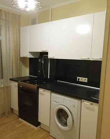 Сдам 1 комнатную квартиру г. Макеевка кв-л Металлурга, ориентир азс Макеевка