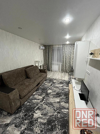 Современная однокомнатная в Ленинском Донецк - изображение 1