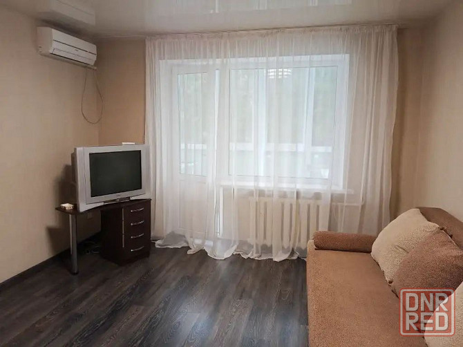 Сдаю двухкомнатную квартиру на 4 этаже многоэтажного дома в Ворошиловском районе. Донецк - изображение 3