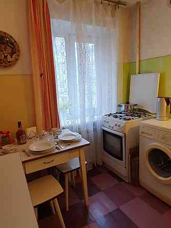 Продам 2комнатную квартиру возле Дружбы в Калининском р-не г. Донецка Донецк