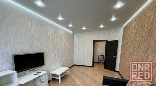 Сдаю однокомнатную квартиру 40.0 м² этаж 5 город Донецк, Киевский район Донецк - изображение 4