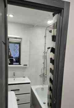 Сдается: Двухкомнатная квартира Этаж: 3/9 Район: Киевский Донецк