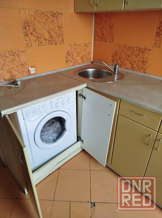 Продается 1 комнатная квартира, Ждановская развилка Донецк - изображение 2